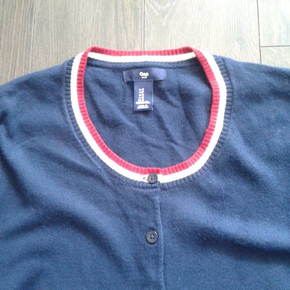 GAP Navy Blue Cardigan (S) - Never Worn - Perfect for Spring - Picture 5 of 7